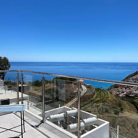 Fuer 6 Personen Ca 80 Qm In Nerja, Andalusien Costa Del Sol Nerja